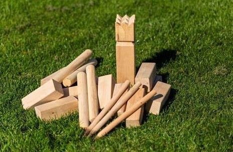 KUBB Spiel selber herstellen